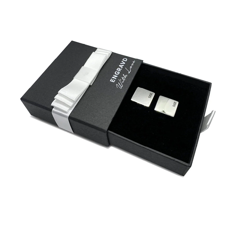 4 x Engravd Square Custom Cuff links : Initial sets - Image 7