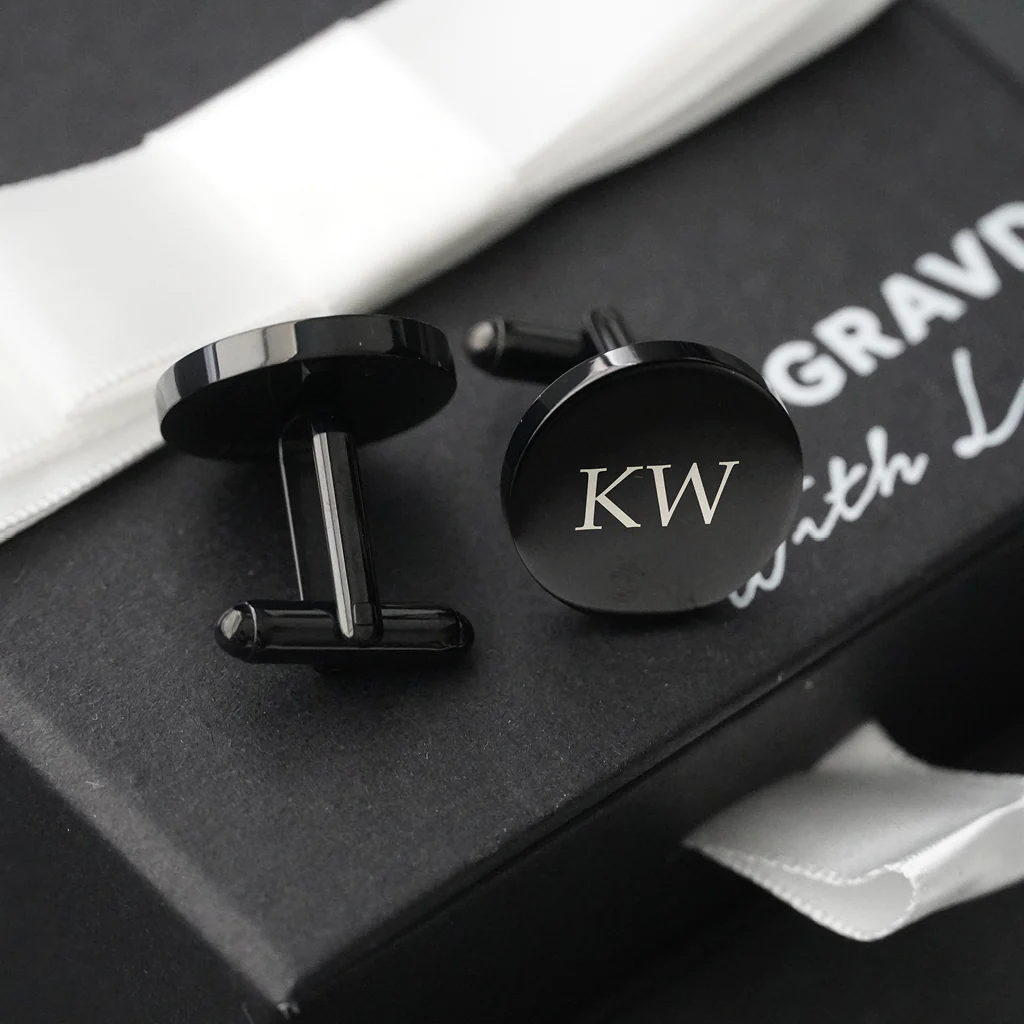 Engravd Round Custom Cuff link set: Design 2 - Image 4