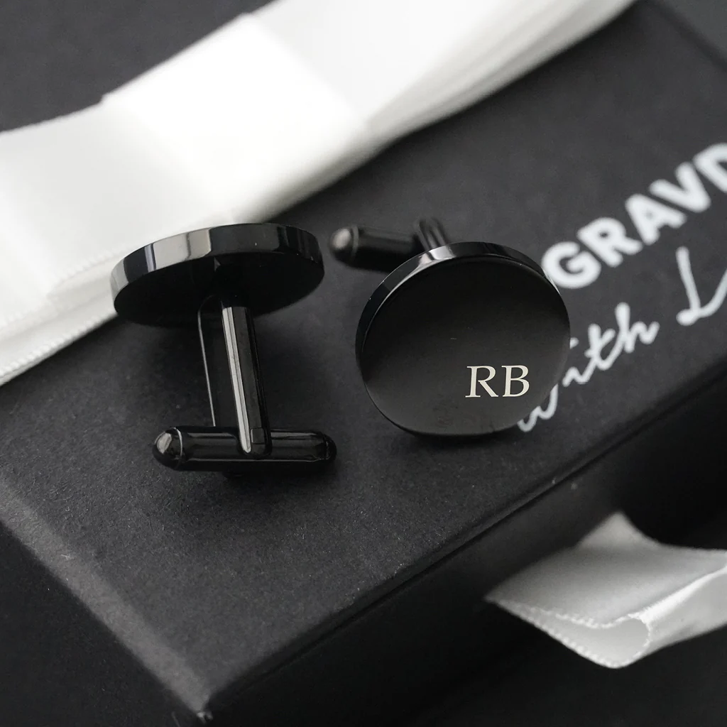 Engravd Round Custom Cuff link set: Design 3 - Image 4
