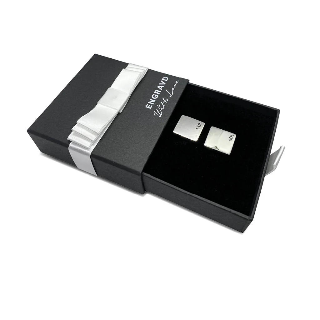 Engravd Round Custom Cuff link set: Title - Initials - Image 6