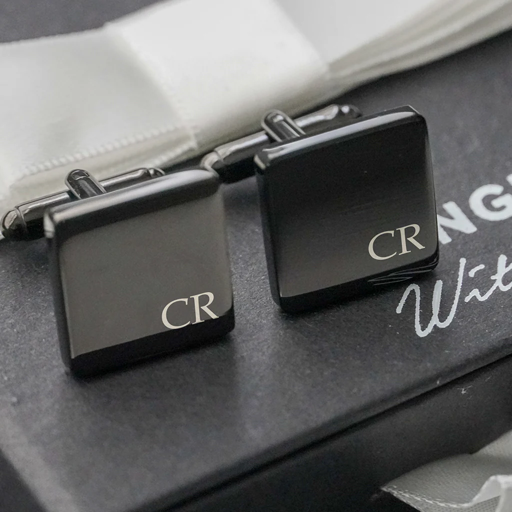 Premium Matte Black Hip Flask and Cuff Link set Giftbox - Image 6