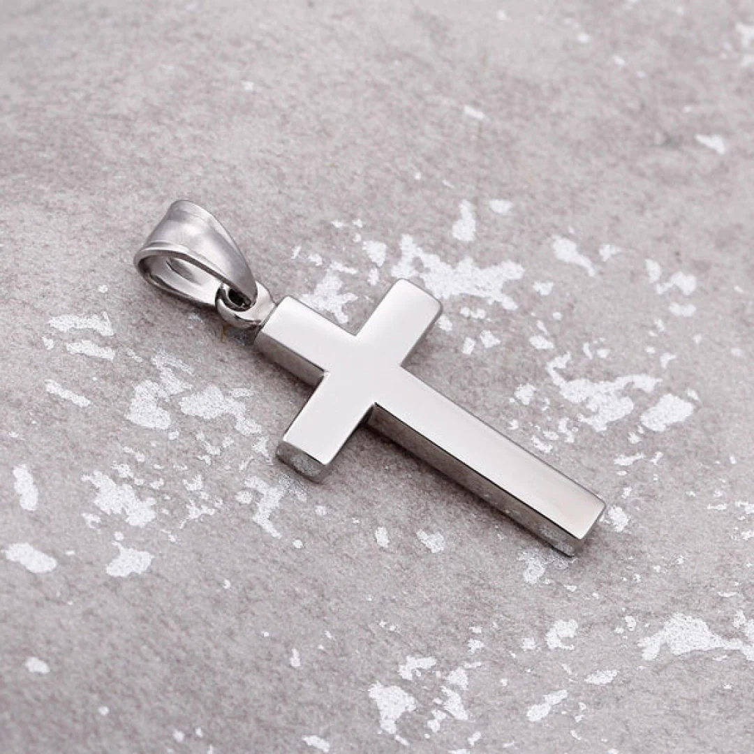 Silver Engravd Cross Necklace - Image 7