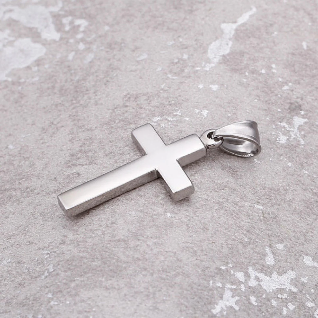 Silver Engravd Cross Necklace - Image 8